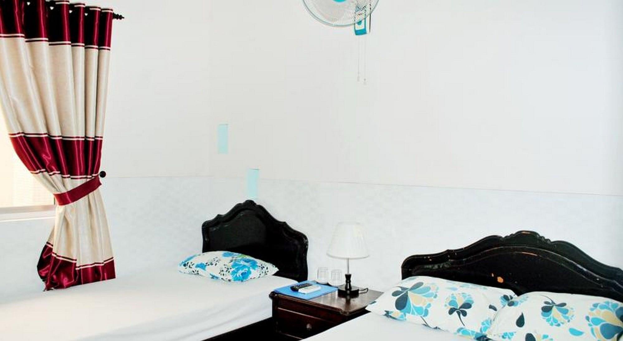 Ngoc Binh Hotel Хюе Екстер'єр фото