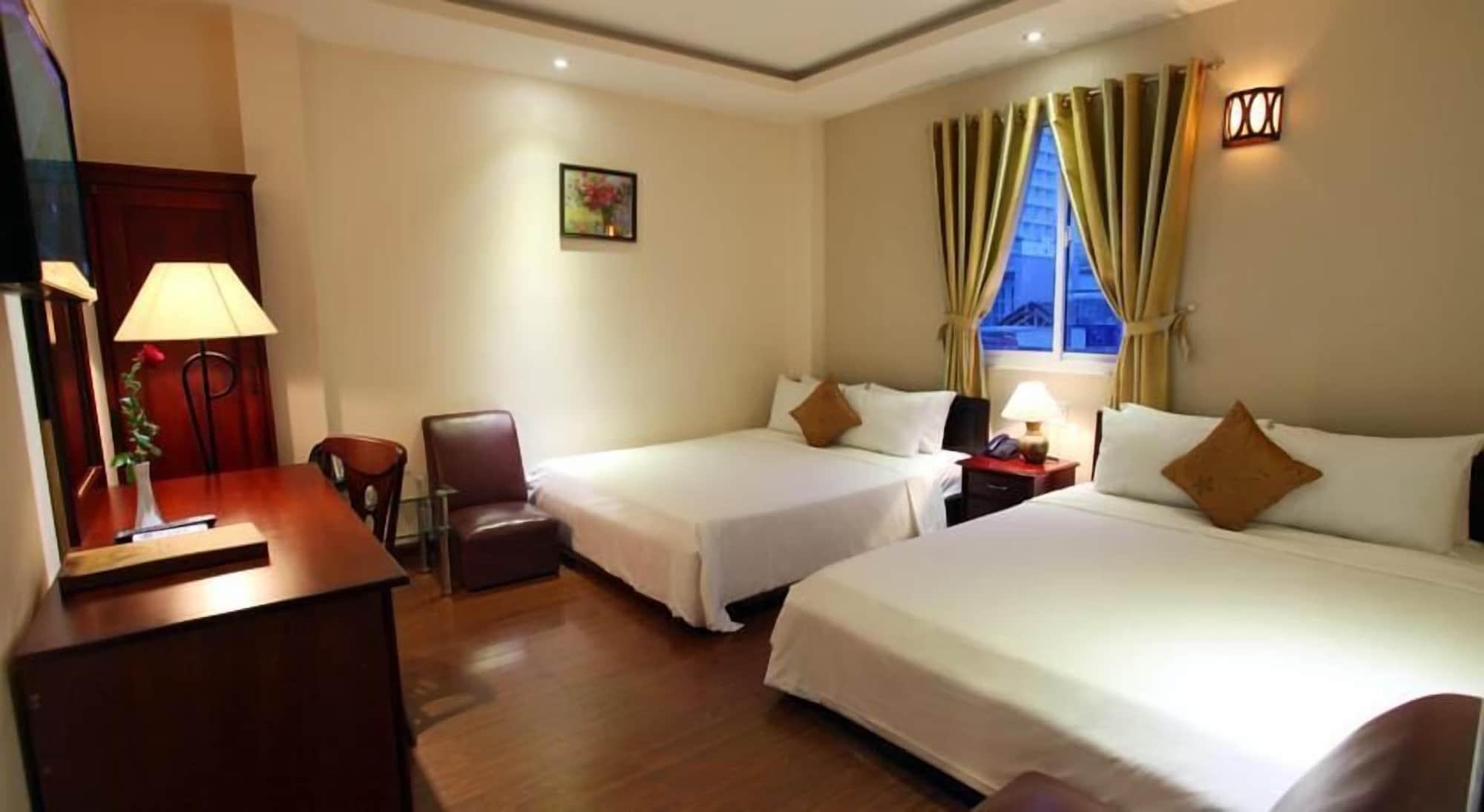 Ngoc Binh Hotel Хюе Екстер'єр фото