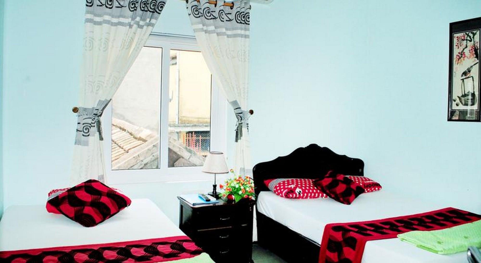 Ngoc Binh Hotel Хюе Екстер'єр фото