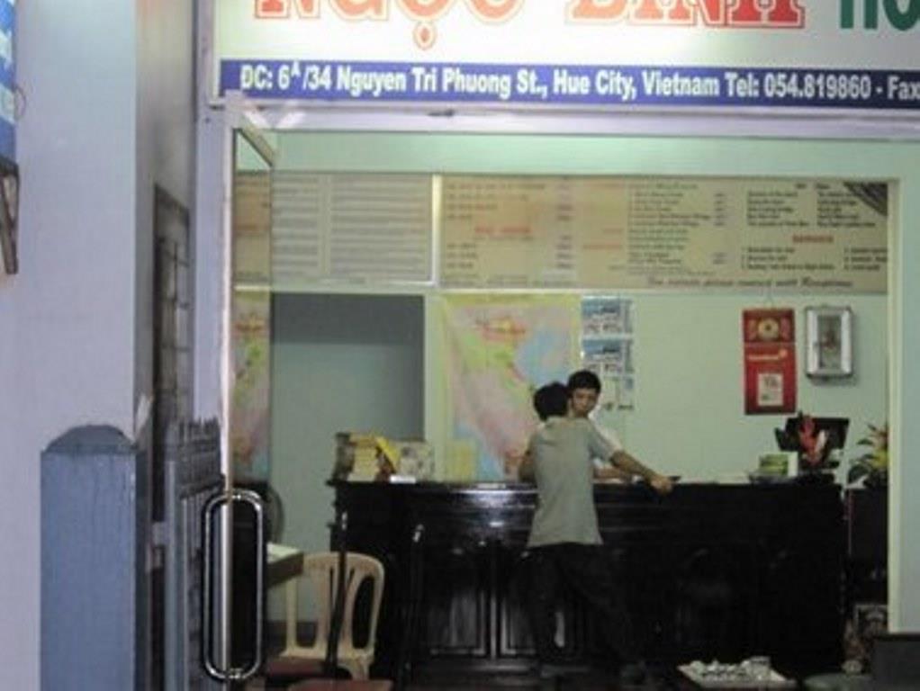 Ngoc Binh Hotel Хюе Екстер'єр фото