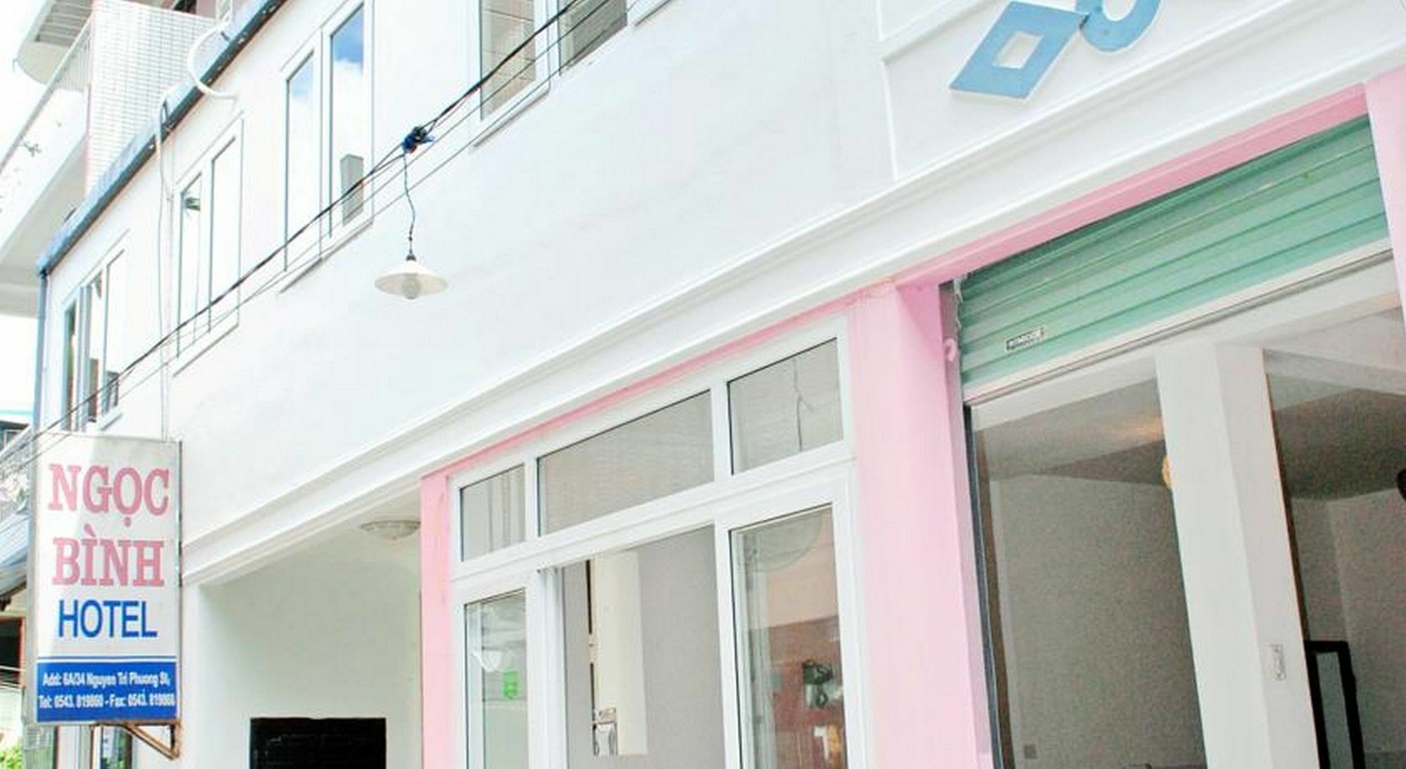 Ngoc Binh Hotel Хюе Екстер'єр фото